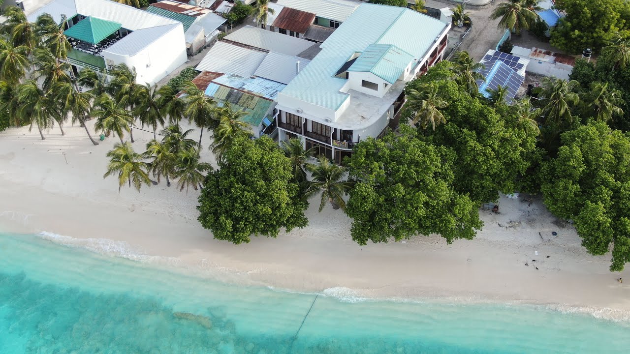Maalhos: A small and beautiful local island located in Baa Atoll