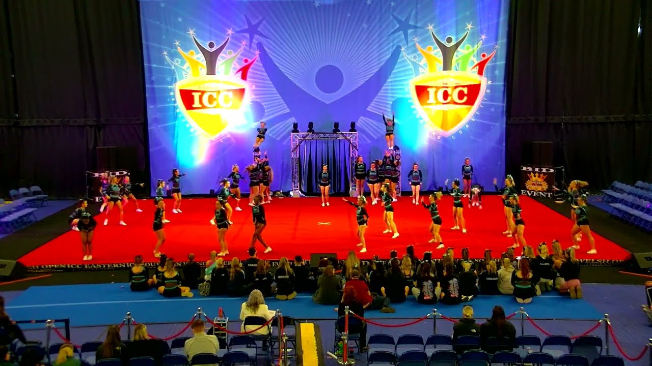 495 LJMU Jets Royal B 35 University All Girl L2 LRG