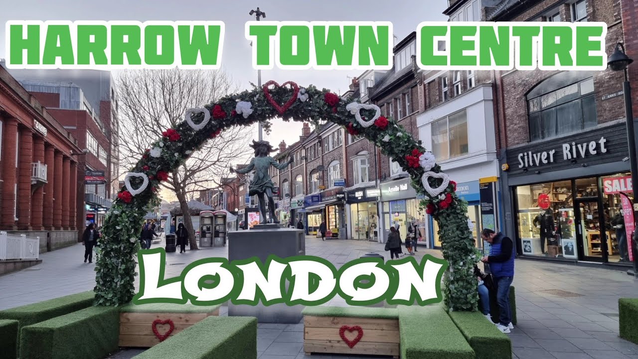 Harrow Town Centre || Christmas Lights 2021|| North-west London England [ 4K ] 🎄✨