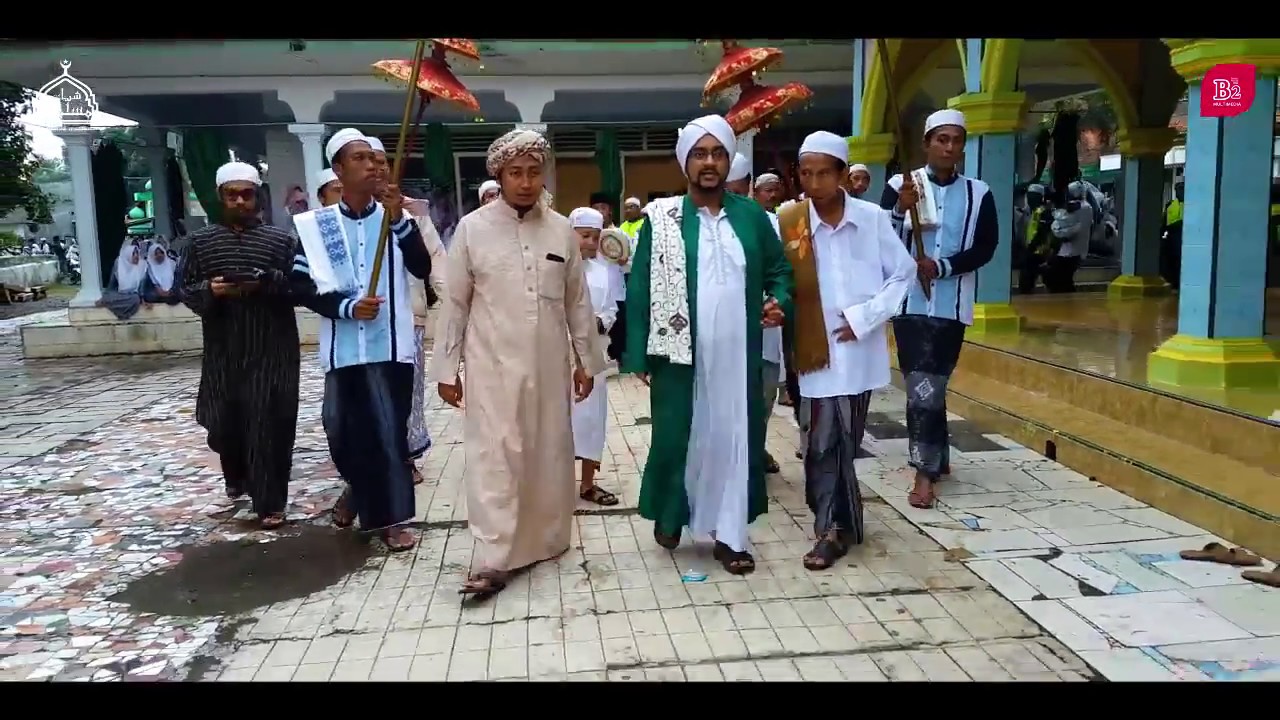 Menyambut Kedatangan Habib Hasan Bin Ja'far Assegaf ( Khodimul Majlis Nurul Musthofa Jakarta )
