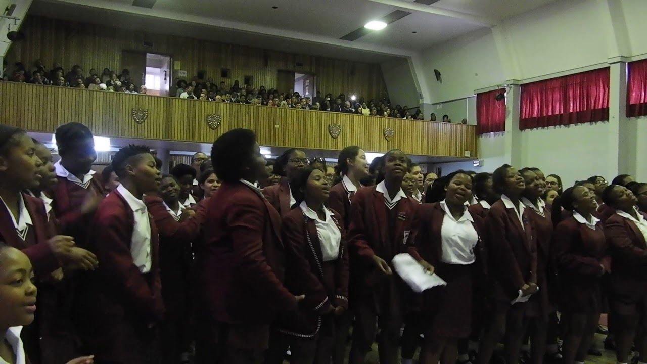 Valedictory  gr 11 singing