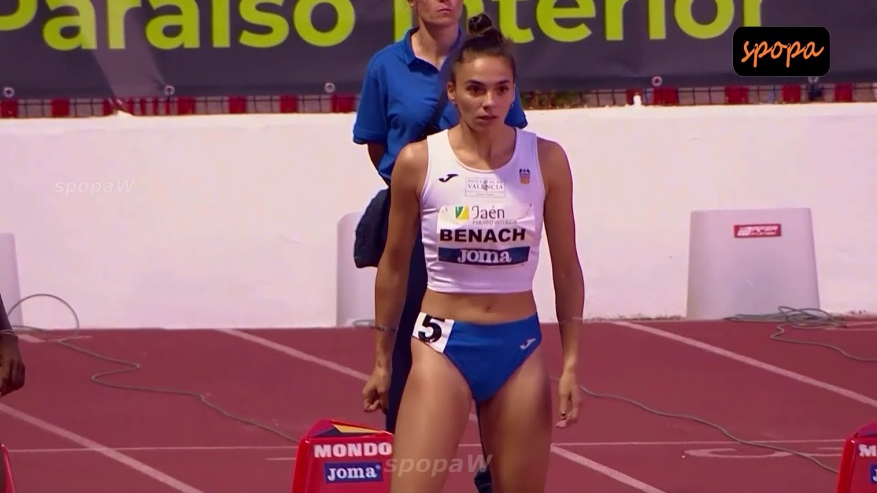 Xènia Benach dazzles the crowd with a bronze medal win in the 100m hurdles final at World Athletics