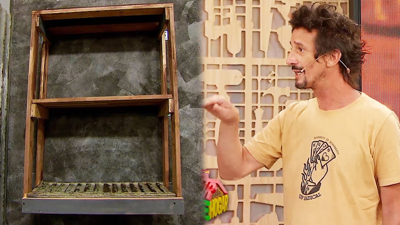 Octavio Borro no les deja pasar una y vio que el mueble est&aacute; fuera de escuadra: 