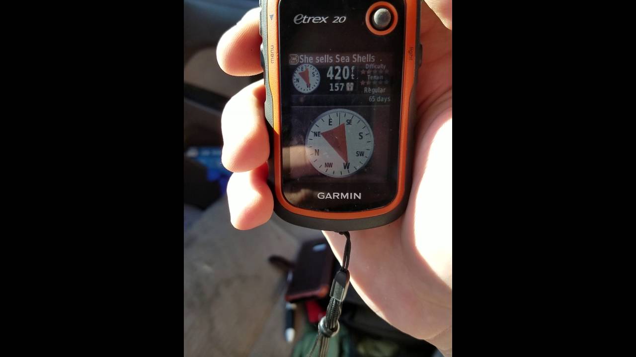 Finding a geocache with a Garmin etrex 20