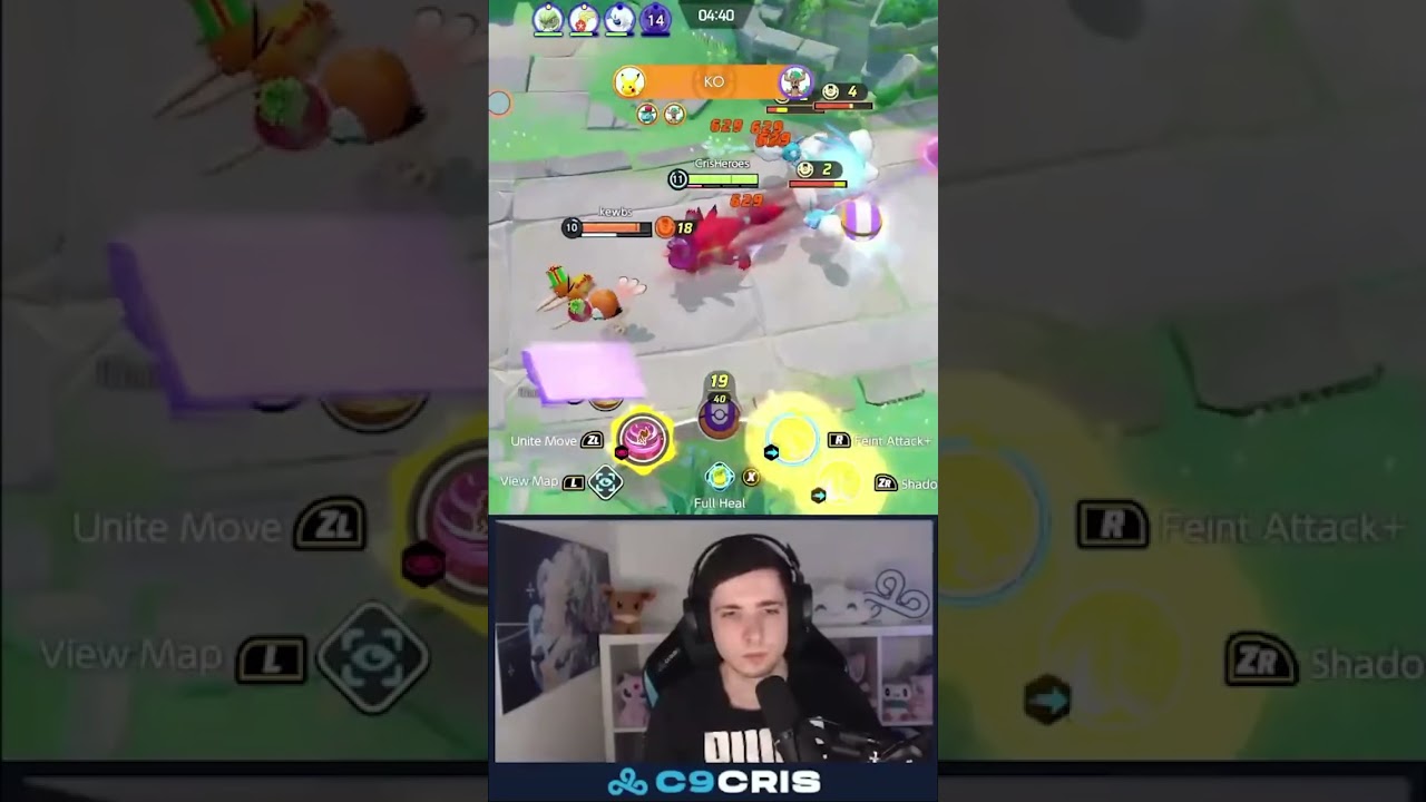 What Mastering Feint Attack Zoroark looks like | Pokemon Unite