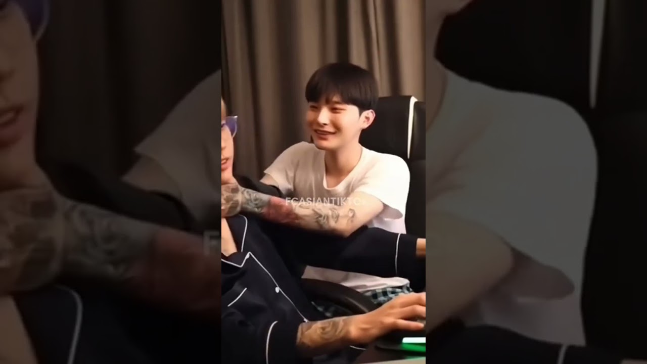 MINJUN Kept distracting BOSUNG for Cuddles 😂😂 