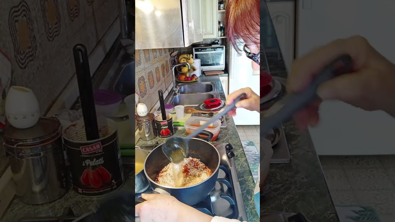 Riso 🍚 con costine al sugo