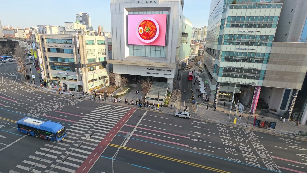 2/6 16:30 Hongdae — Sudden Cold Friday Afternoon to Late Night ｜ 弘大 — 驟冷的週五午後至深夜