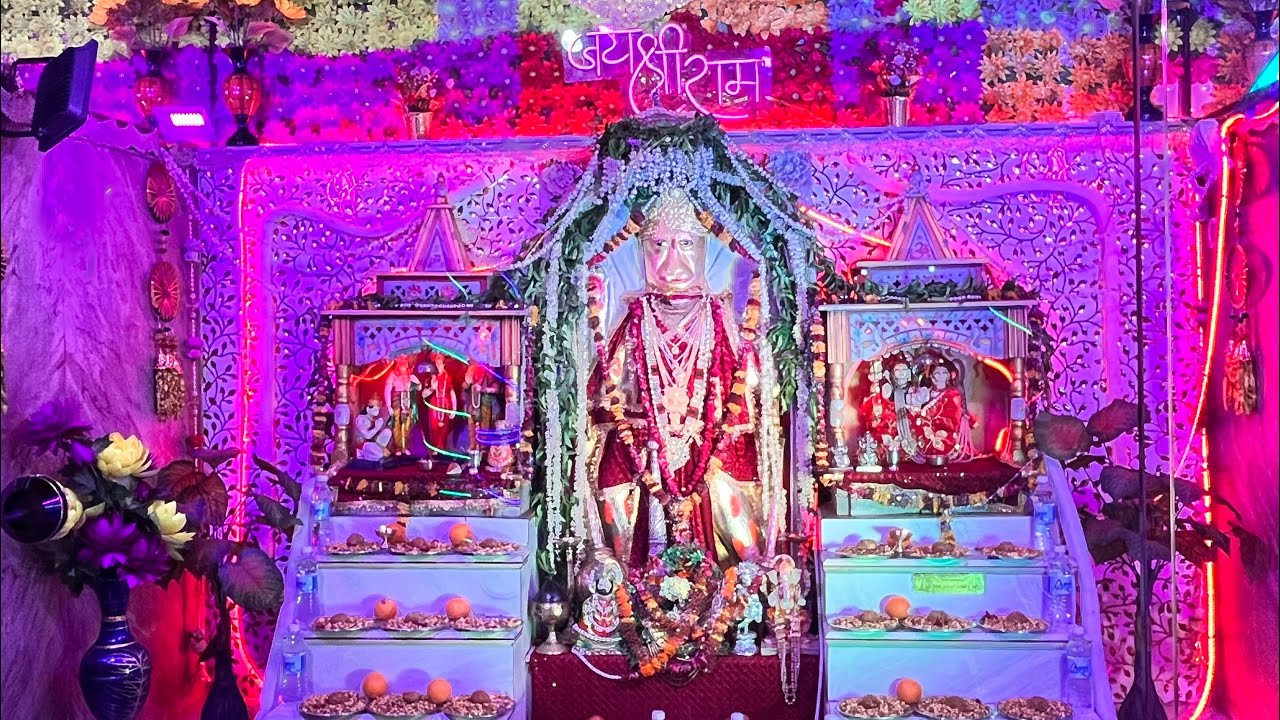 मडोक मीत धाम सरकार बिधूना साय काल आरती  #balaji #balajisarkar #auraiya #आरती_दर्शन #jaishreeram