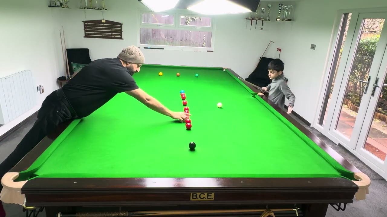 Snooker. 8 year old ￼ break of 98#viral #snooker #pool1 #billiards #foryou #skill #poolkingpower 