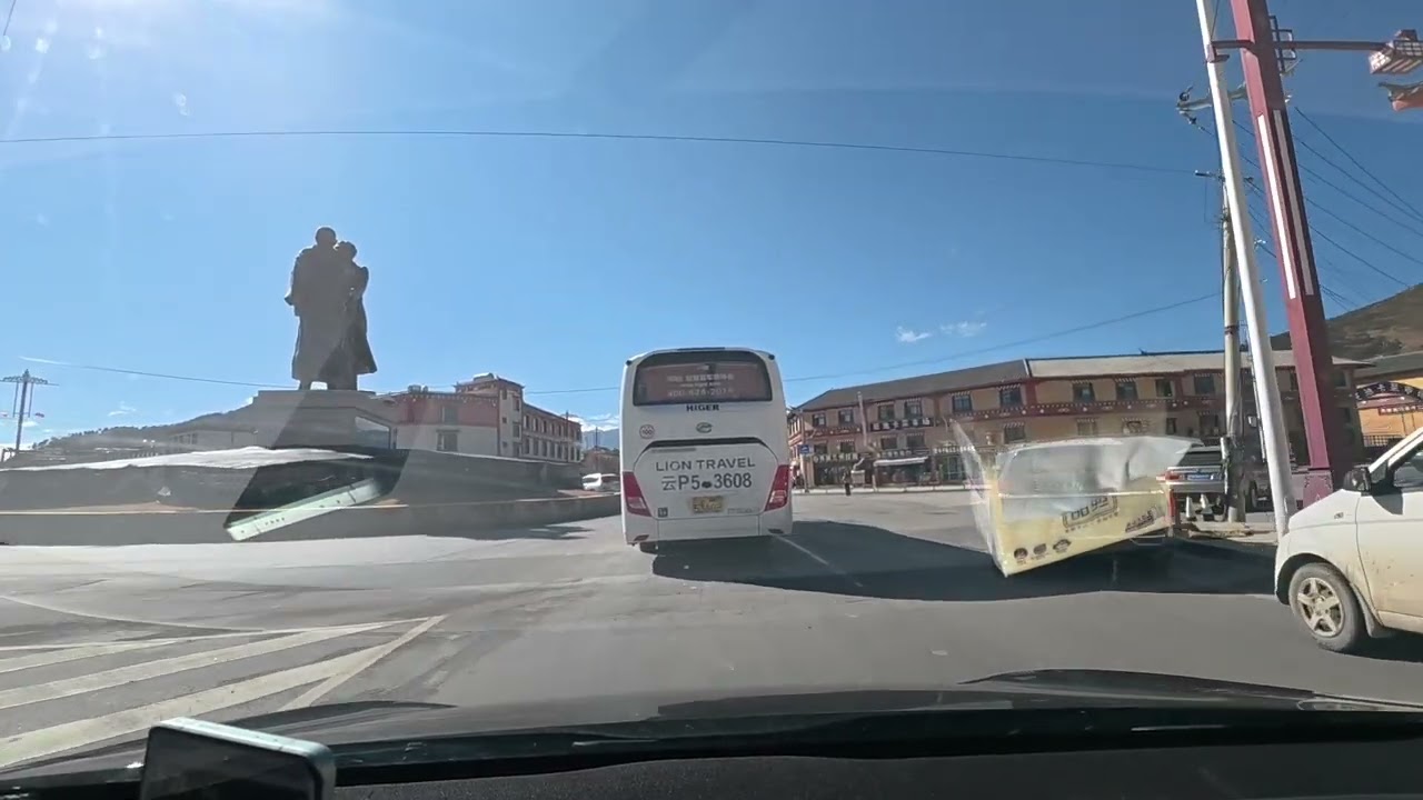 POV Drive from Shangri-La to Deqin | Scenic Road Trip in Yunnan, China
