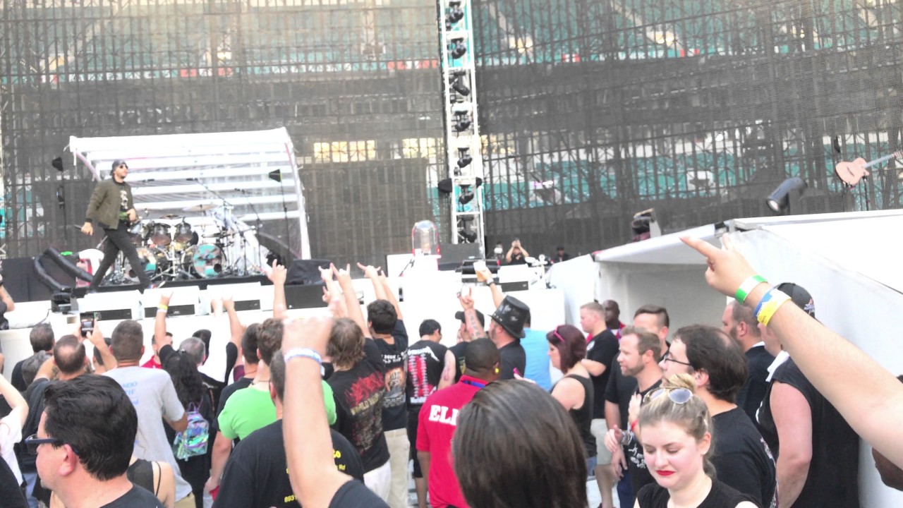 Avenged Sevenfold - The Stage Live in Miami (Metallica Worldwired Tour Snakepit View) 7.7.2017 4k