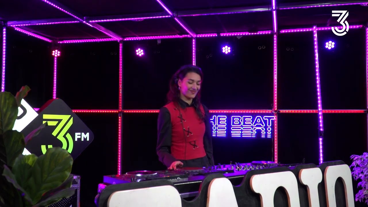 Club van de Maand: Radio Radio met Kyra Khaldi | The Beat