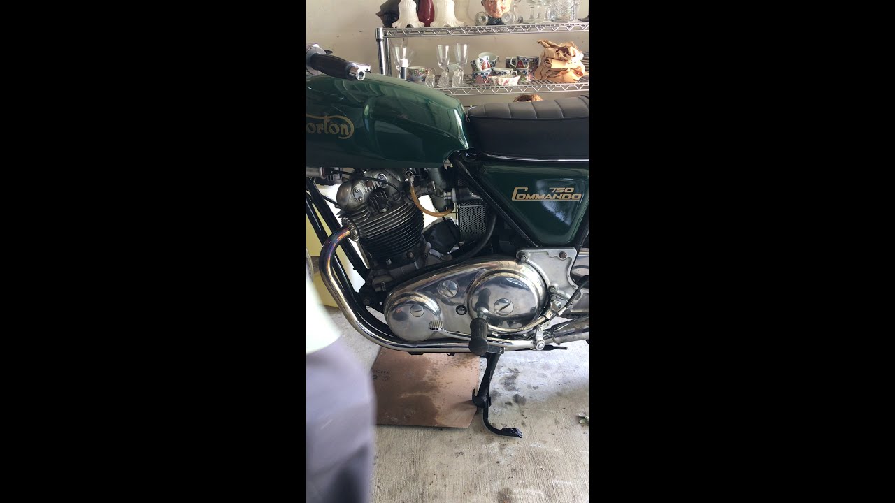 1971 Norton Commando 750 Roadster