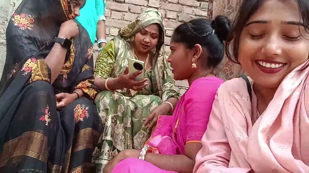 लाजो का कॉमेडी और लड़ो मंजू मोहनी आए हम लोग वीडियो शूट करने अच्छा कमेंट में जरूर बताइएगा