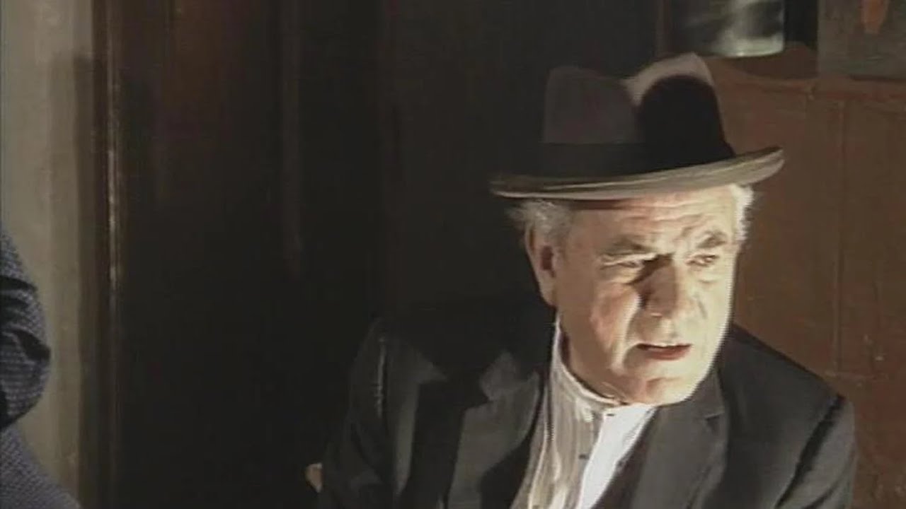 'Porter in The Hat' Irish Story - Eamon Kelly, 1987