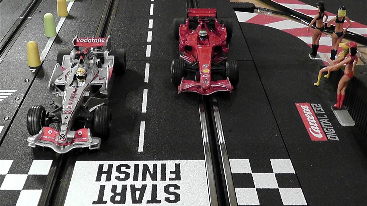 Ferrari F2007 vs McLaren MP4-22 - One Battle - 33 Runden - Carrera Digital Bahn Slot 132