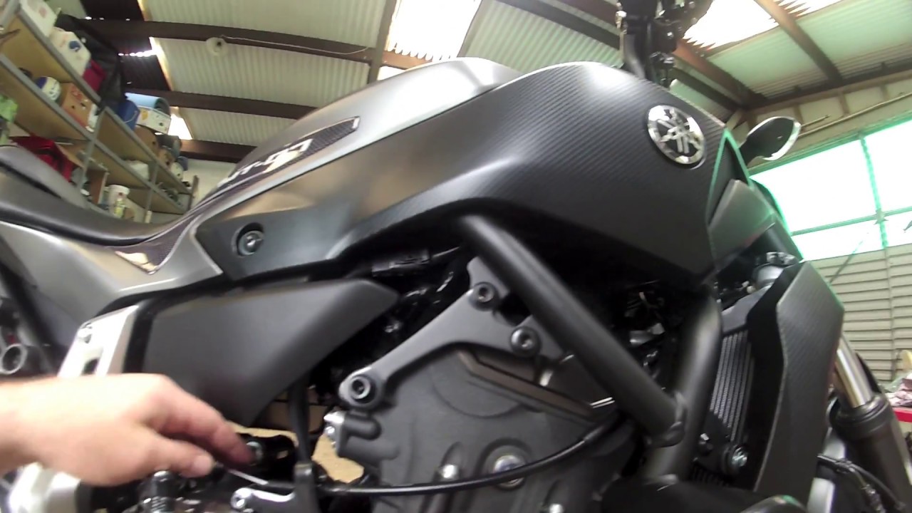 Install Clutch Cable Yamaha MT07 2016