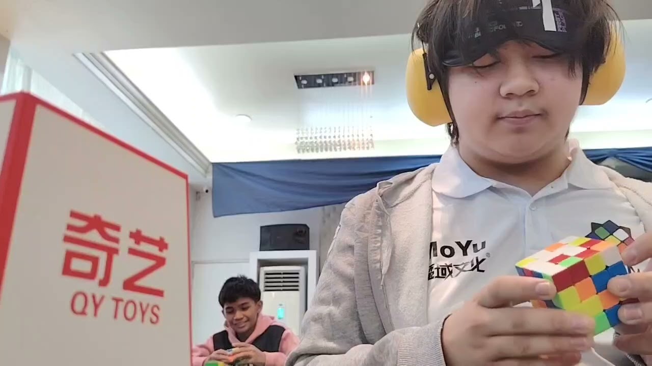 2:03.90 4bld nr single 