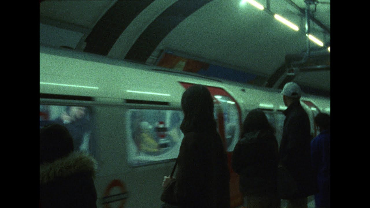CREATE - Bolex H16 - Kodak 500t 16mm Film