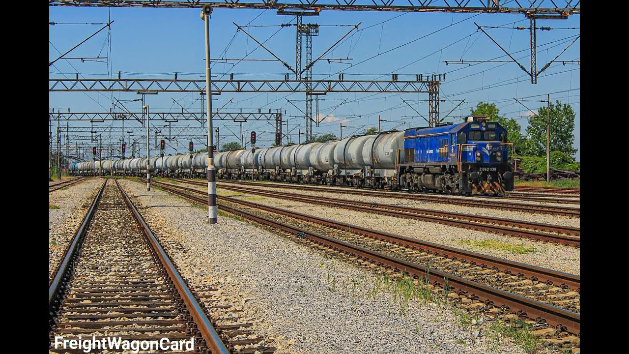 HŽ Cargo 2062 038 sa miks Atir Rail cisternama