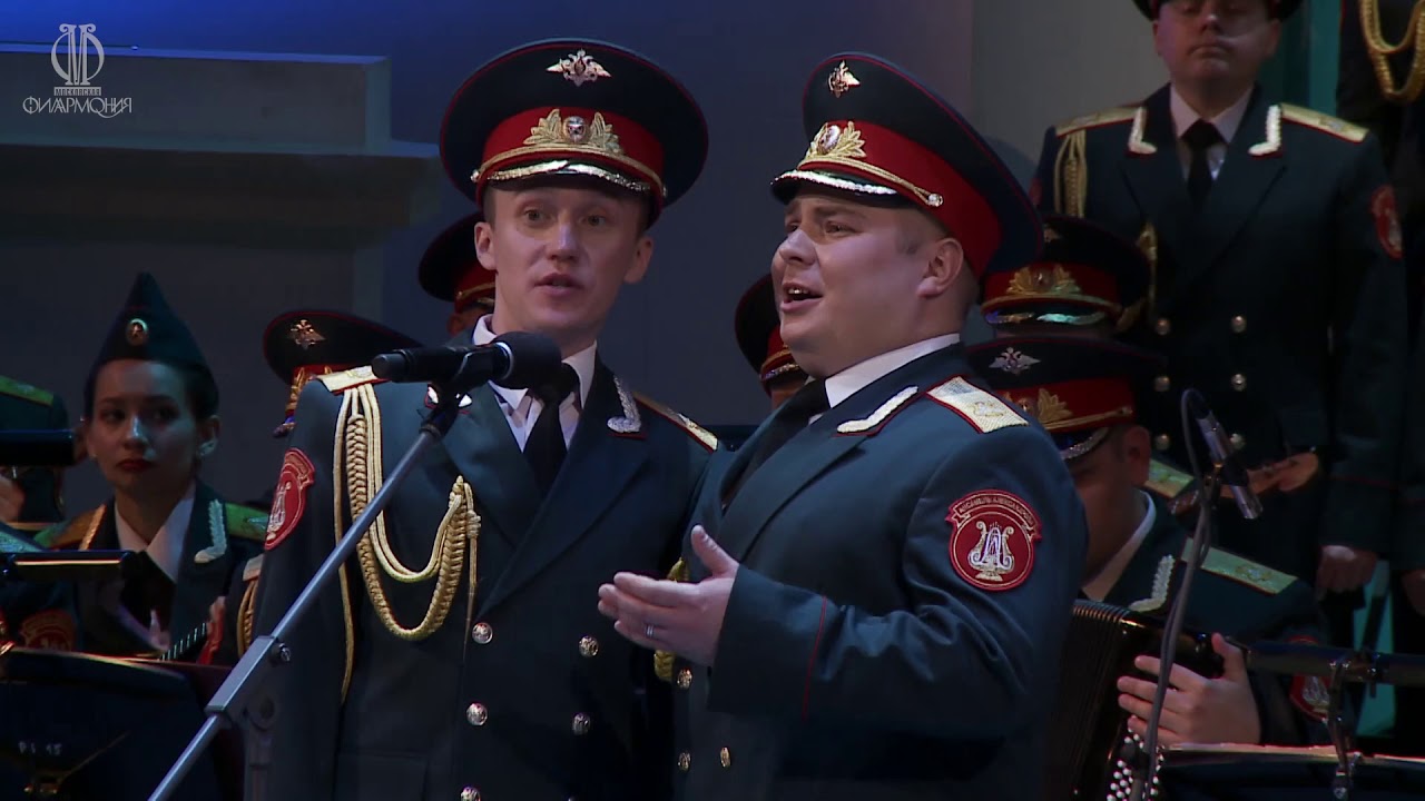 «Вечер на рейде», солисты – Алексей Скачков и Роман Валутов