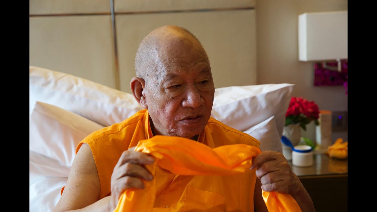 His Holiness Dodrupchen Rinpoche kyenno  🙏🙏🙏🌈