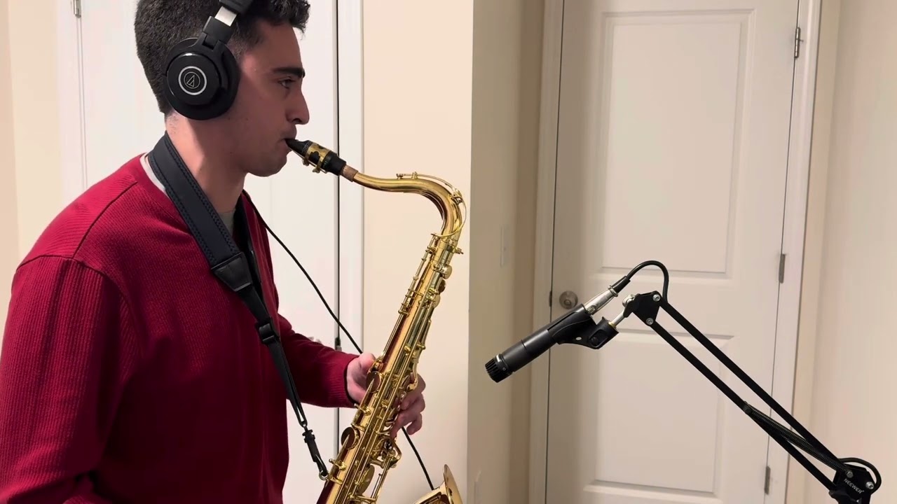 It’s Beginning to Look a Lot Like Christmas - Michael Bublé - Christmas Saxophone