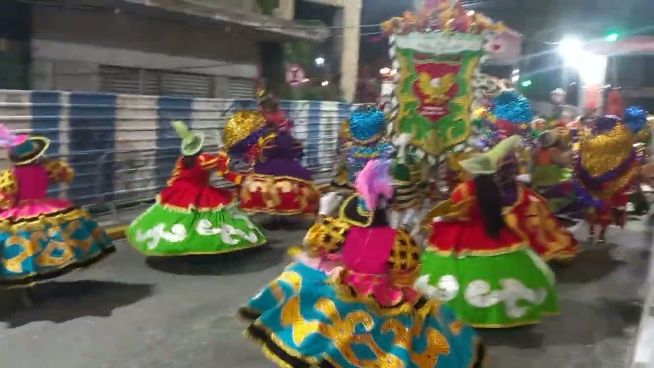 Águia Misteriosa na passarela no carnaval 2024
