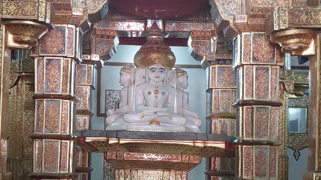 40,000 Kgs of ghee was used in the construction of Bhandasar jain temple in mortar