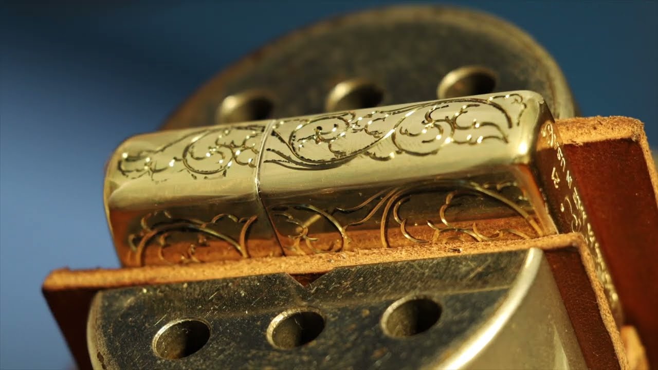 Hand Engraving Oak Leaf Zippo 3