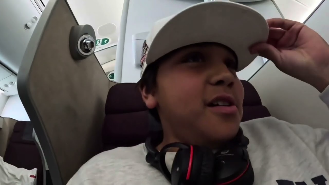 Japan Airlines Business Class San Diego to Tokyo - Narita 🇺🇸 ➡️ 🇯🇵