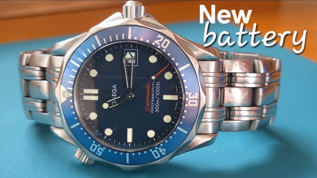 How to Change the Battery in a Quartz Watch | Omega Seamaster