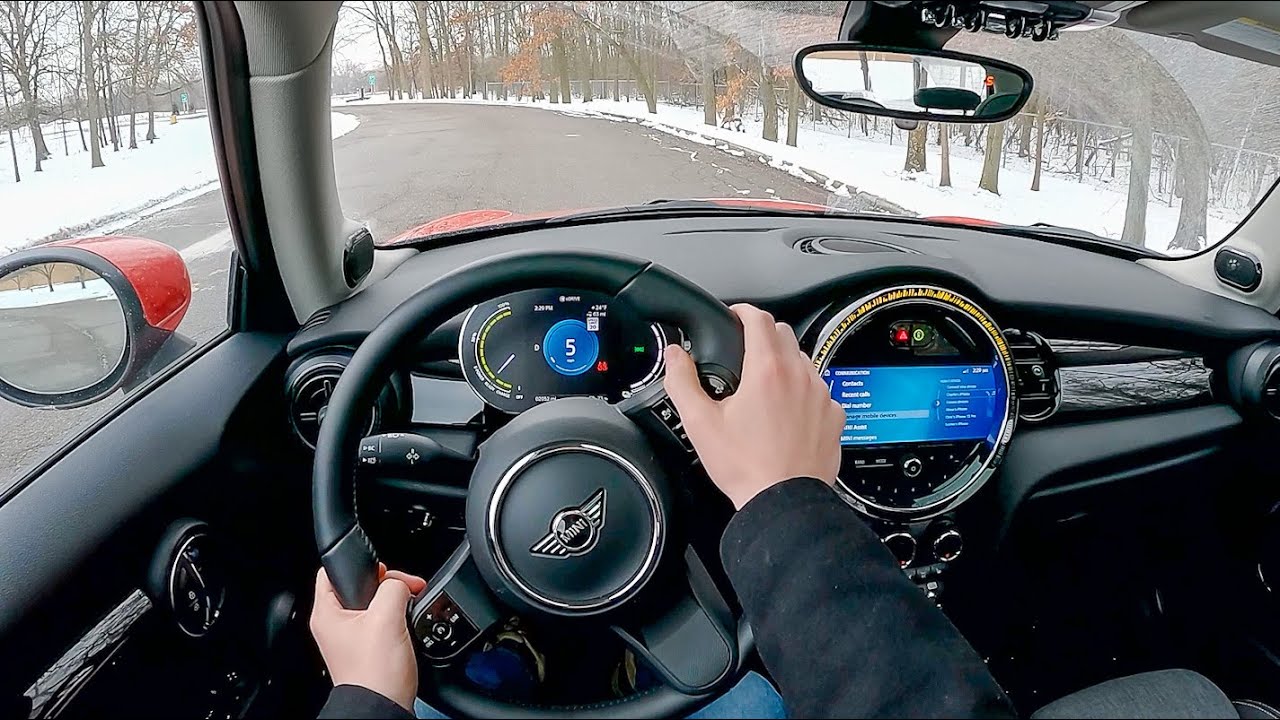 2022 MINI Cooper SE - POV Test Drive (Binaural Audio)