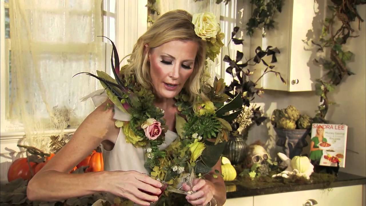 Sandra Lee -- Drinks of Doom