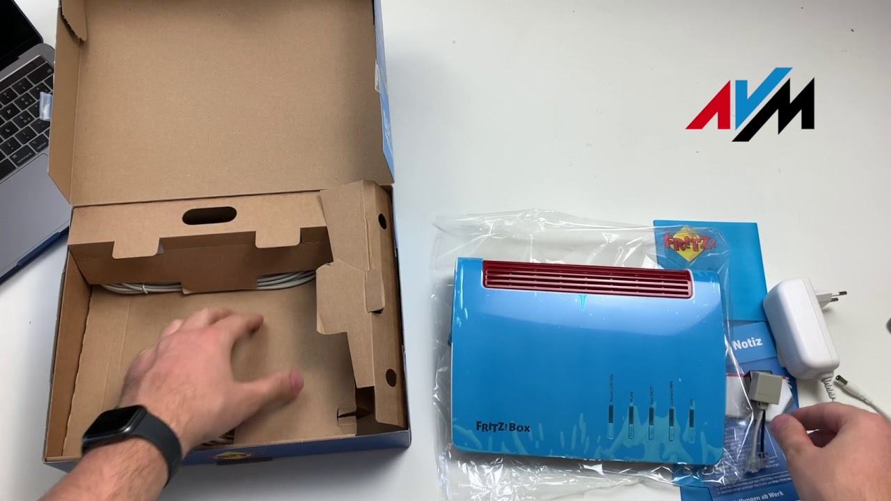 Fritz!Box 6890 LTE - Unboxing