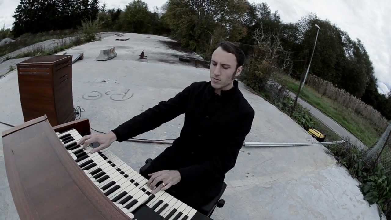 Trummor & Orgel - Worlds Collide (Official Video)
