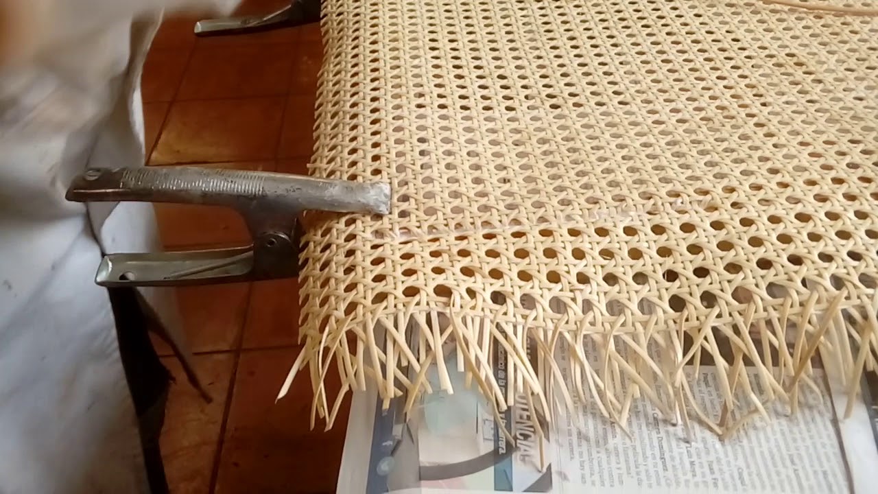Como poner rejilla en un asiento y respaldo de uns mecedora antigua