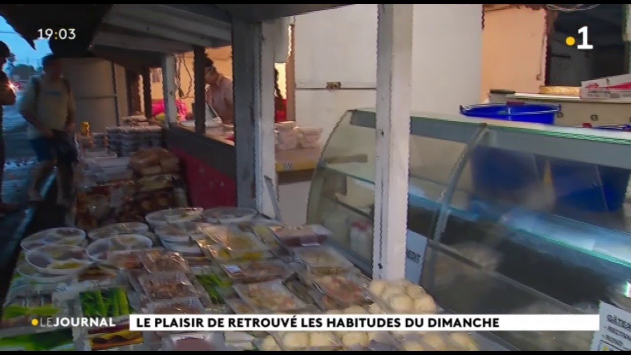 Le march&eacute; du dimanche &agrave; Mahina : les bonnes vieilles habitudes retrouv&eacute;es