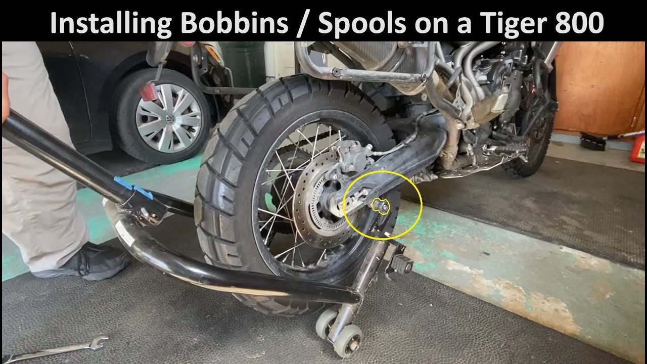Triumph Tiger 800 Installing Bobbins / Spools