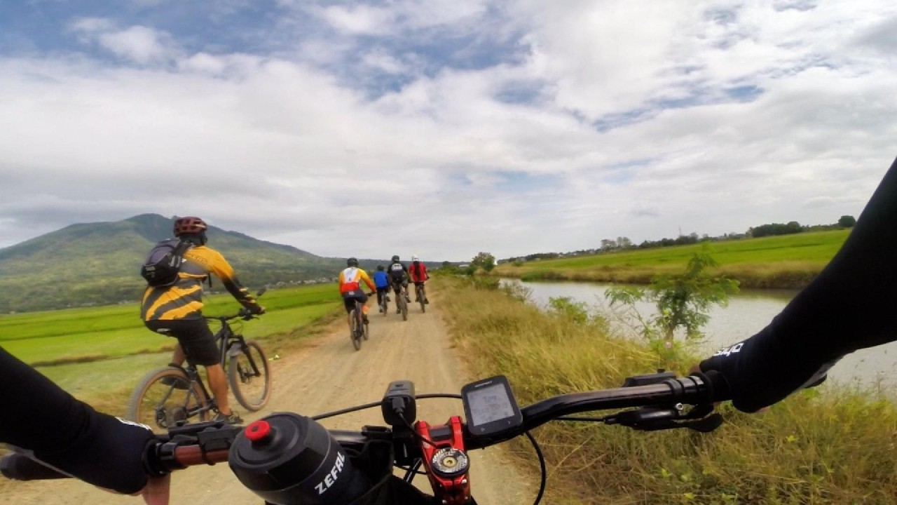 ARAYAT LOOP Ride 🚴‍♂️ | Trails, Climbs & Speed