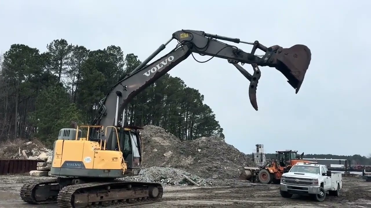 2016 VOLVO ECR235EL For Sale