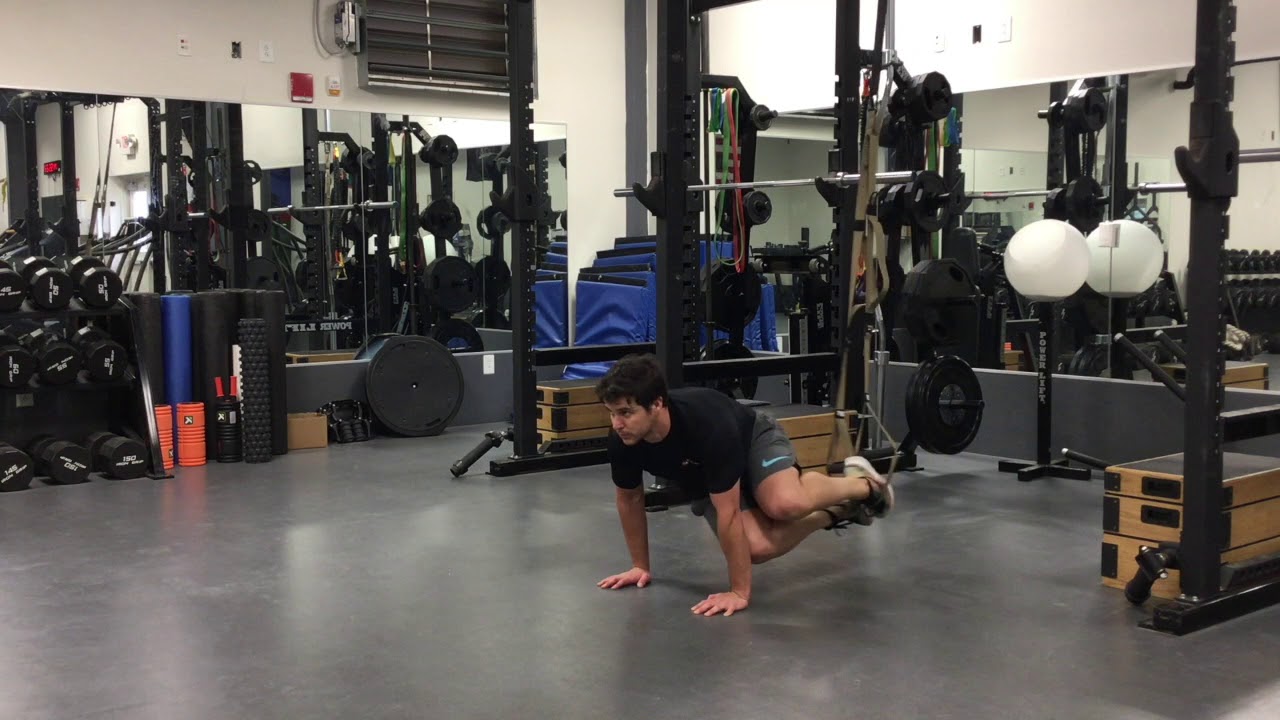 TRX Oblique Knee Tuck