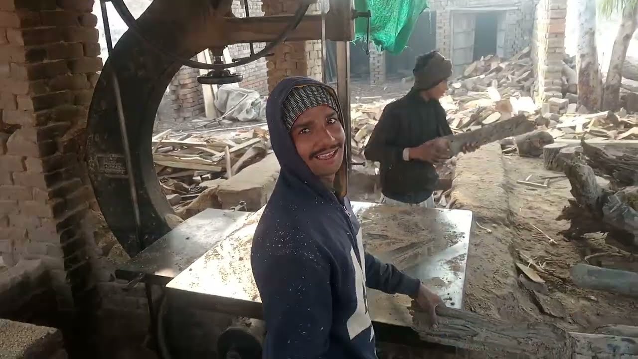 wood working amzing work by wood mashien in panjab pakistan ||#viralshorts #video #viralvideo #vlog