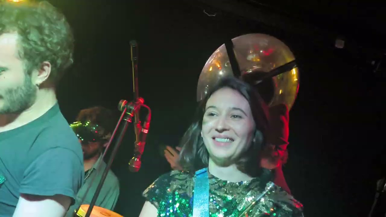 VID 20260206 211518  Fanfare Godfingers