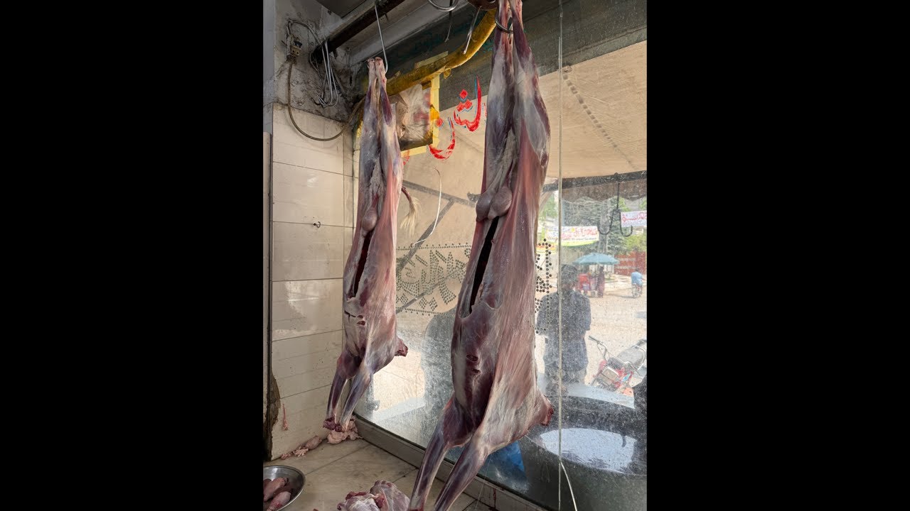 Noorani Mutton shop whole saler is live!full bakra cutting🐐❤️👌