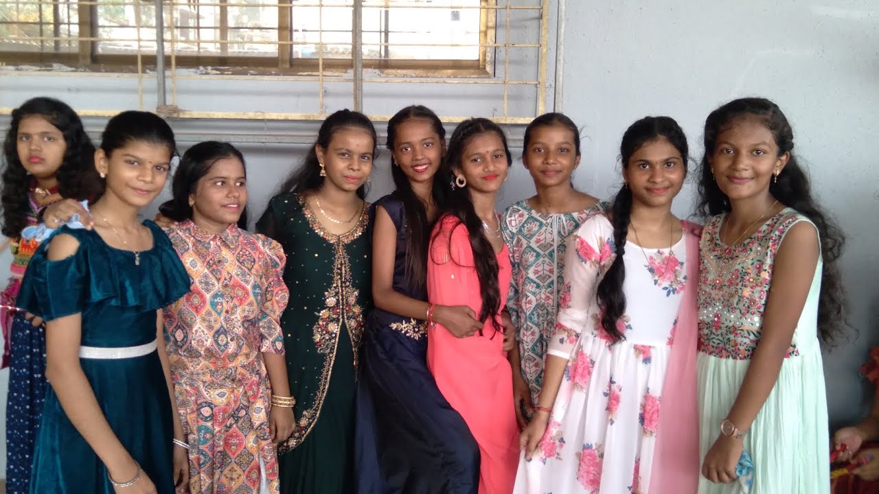 Dandiya celebration in Gurudiksha english medium school #dancevideo #garaba #school #youtubeshorts