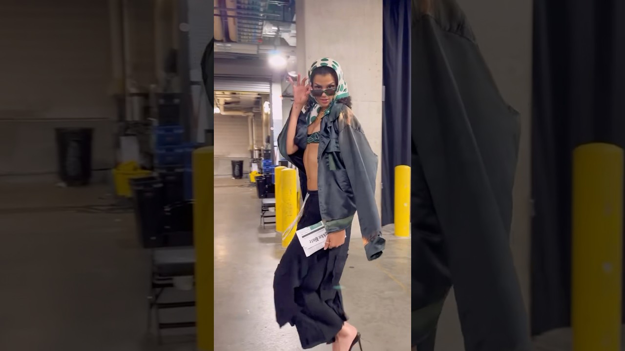 Rae Burrell pregame fit 🔥