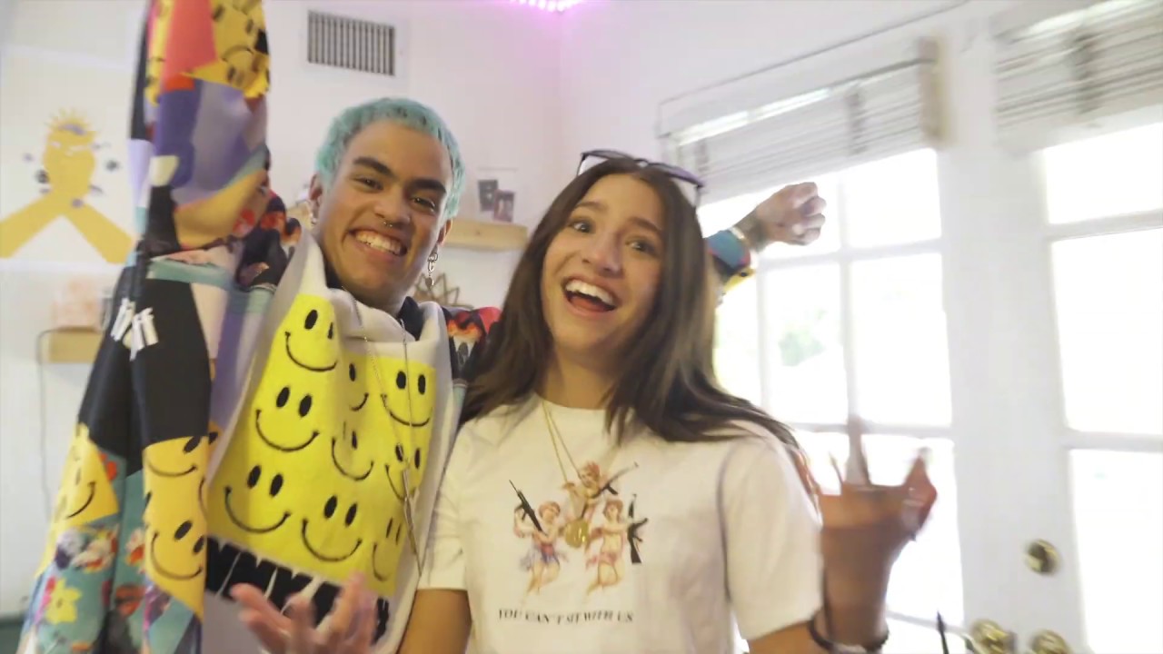 PRETTYMUCH STYLES KENZIE ZIEGLER FOR FOMO TOUR