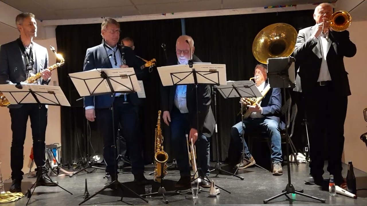 Classic Jazz Noblesse - I can't believe that your're in love with me